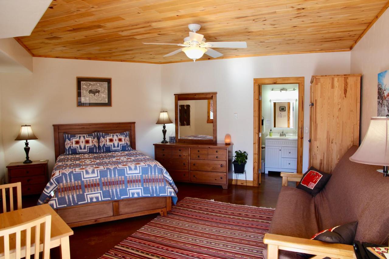 Red Moon Lodge Moab Eksteriør bilde